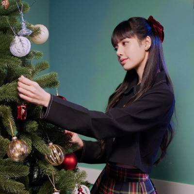 BP_-_Blackpink_Christmas_Special_2024_281229.jpg