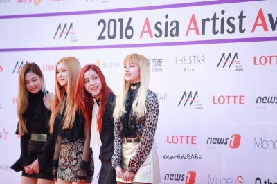 BP_-_Asia_Artist_Awards_2016_2815229.jpg