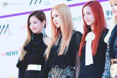 BP_-_Asia_Artist_Awards_2016_2833029.jpg